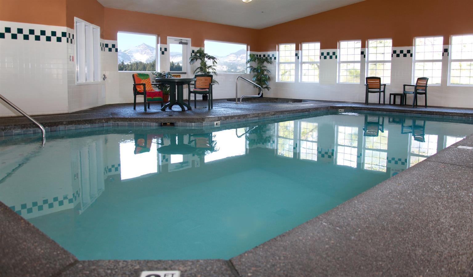 Best Western Plus Columbia River Inn Cascade Locks Exteriör bild