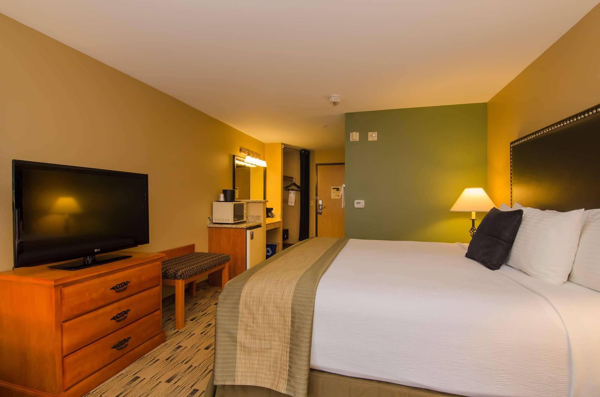 Best Western Plus Columbia River Inn Cascade Locks Exteriör bild