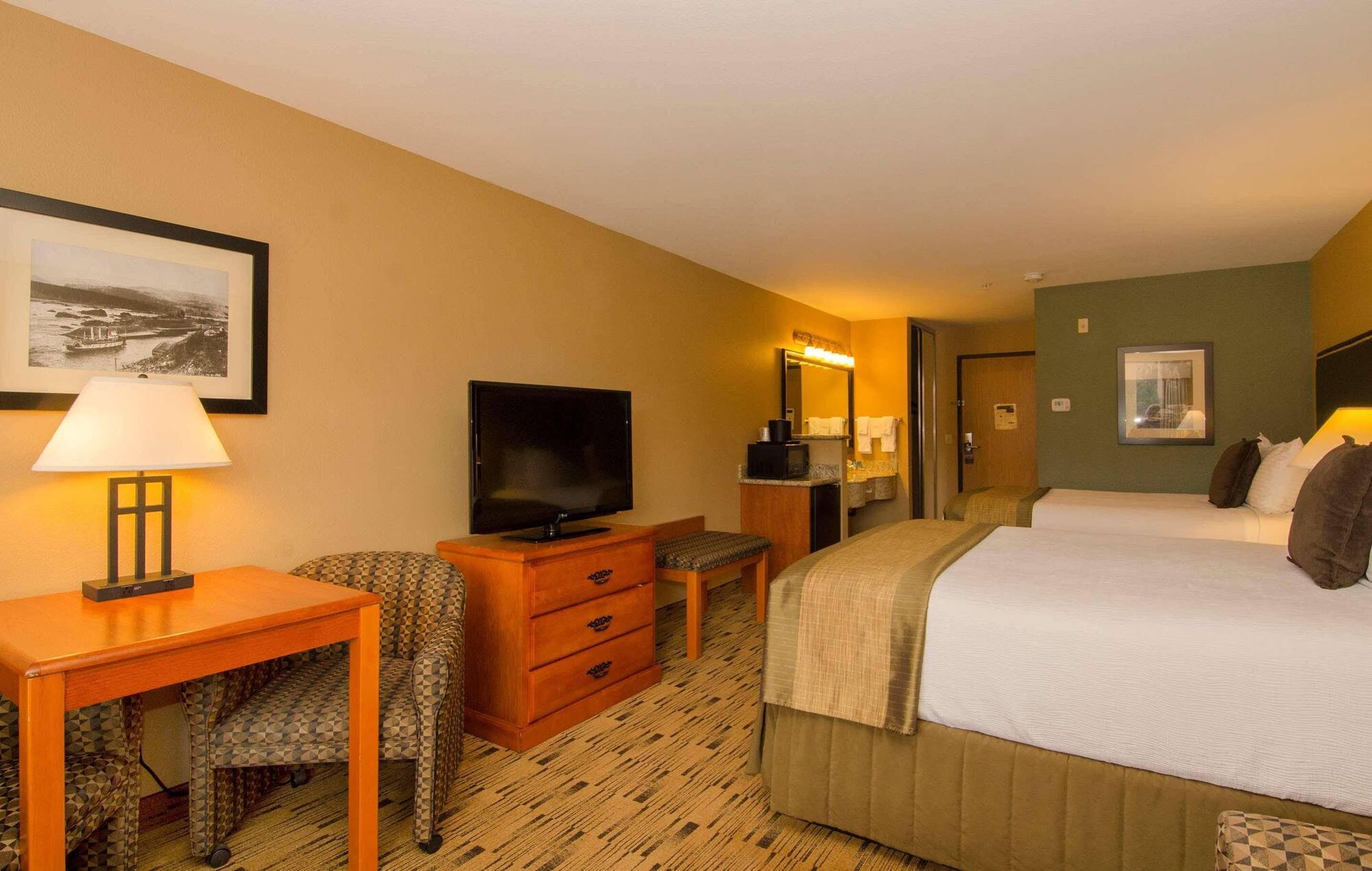 Best Western Plus Columbia River Inn Cascade Locks Exteriör bild